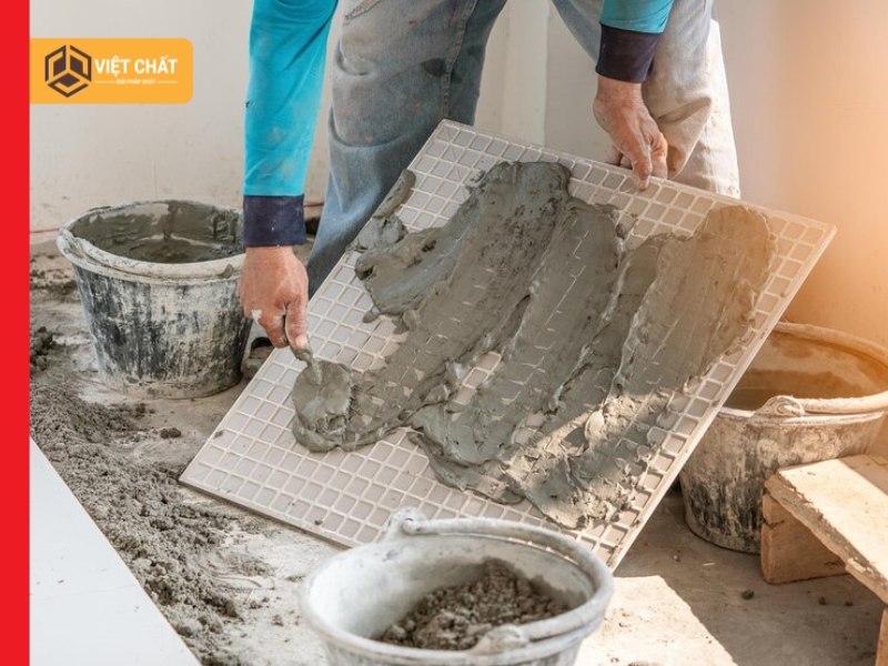 Các yếu tố ảnh hưởng đến diện tích thi công của 1 bao keo dán gạch