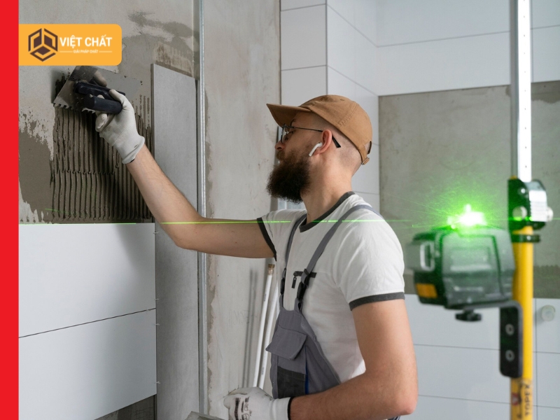 Hướng dẫn cách ốp gạch tường chuẩn kỹ thuật, bền đẹp theo thời gian